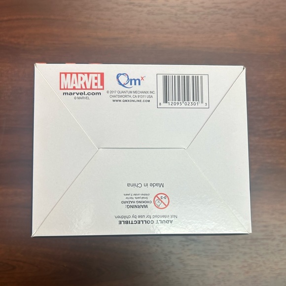 Jessica Jones Marvel Netflix Figurine Collectible Loot Crate Exclusive Q Fig - Picture 5 of 5